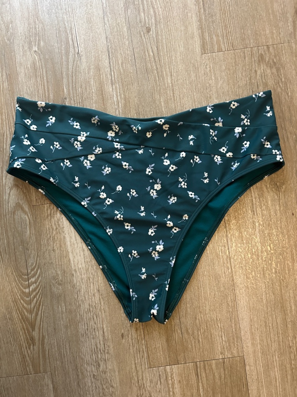 Hollister Floral V Waist High Rise Cheeky Swim Bottom